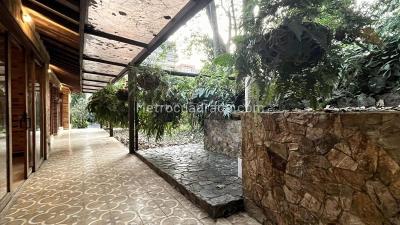 Casa en venta en Loma De Las Brujas, Envigado · foto 9 de 12