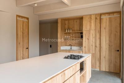 Apartamento en venta en El Poblado, Medellín · foto 10 de 17