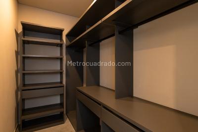 Apartamento en venta en El Poblado, Medellín · foto 13 de 17
