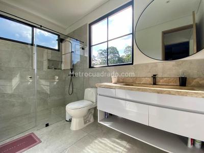 Casa de 2 alcobas en venta en Rionegro, Rionegro, 230 m² · foto 10 de 19