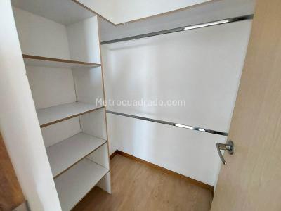 Apartamento de 3 alcobas en arriendo en Los Colegios, Rionegro, 75 m² · foto 6 de 14