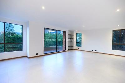 Apartamento de 3 alcobas en arriendo en El Tesoro, Medellín, 175 m² · foto 11 de 20