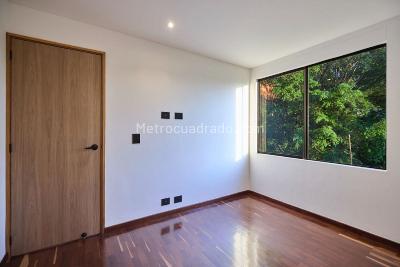 Apartamento de 3 alcobas en arriendo en El Tesoro, Medellín, 175 m² · foto 17 de 20