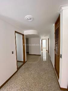 Apartamento de 3 alcobas en venta en Nutibara, Medellín, 112 m² · foto 6 de 20