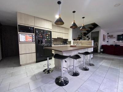 Apartamento en venta en La Abadia, Envigado · foto 11 de 20
