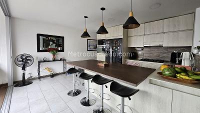 Apartamento en venta en La Abadia, Envigado · foto 9 de 20