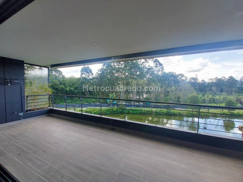 3BR Apartment in Llano Grande (175 m²) - 2