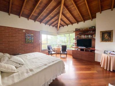 Casa de 5 alcobas en venta en Alto De Palmas, Envigado, 366 m² · foto 13 de 20