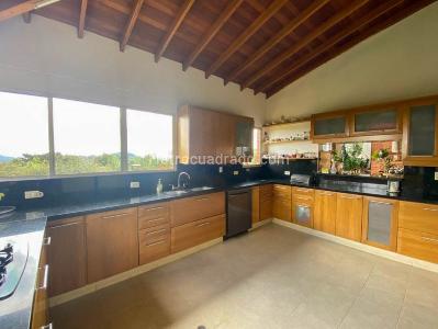 Casa de 5 alcobas en venta en Alto De Palmas, Envigado, 366 m² · foto 6 de 20