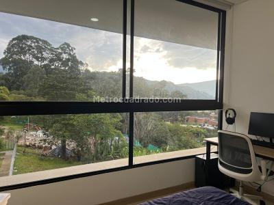 Apartamento de 3 alcobas en venta en Lomas Del Escobero, Medellín, 119 m² · foto 12 de 20