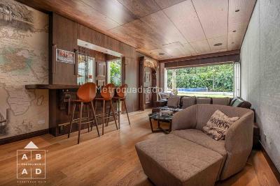 Casa de 5 alcobas en venta en San Lucas, Medellín, 892 m² · foto 10 de 20