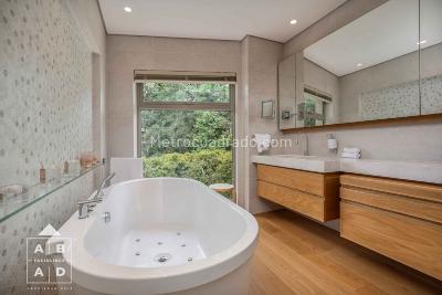 Casa de 5 alcobas en venta en San Lucas, Medellín, 892 m² · foto 20 de 20