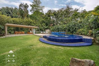 Casa de 5 alcobas en venta en San Lucas, Medellín, 892 m² · foto 8 de 20