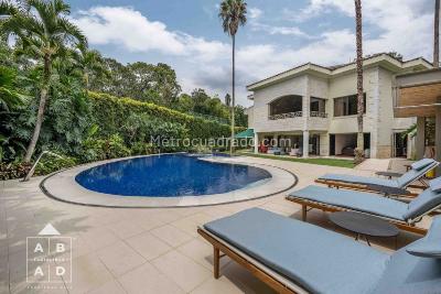 Casa de 5 alcobas en venta en San Lucas, Medellín, 892 m² · foto 9 de 20