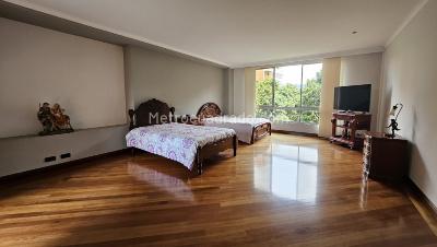 Apartamento en venta en El Poblado, Medellín · foto 16 de 20