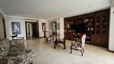 Apartamento en venta en El Poblado, Medellín · foto 5 de 20