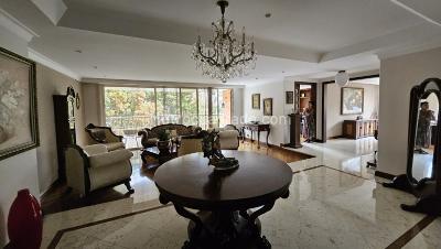 Apartamento en venta en El Poblado, Medellín · foto 7 de 20