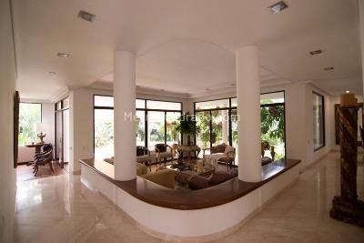 Casa de 3 alcobas en venta en El Poblado, Medellín, 640 m² · foto 16 de 20