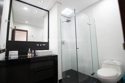 Casa de 3 alcobas en venta en El Poblado, Medellín, 640 m² · foto 20 de 20