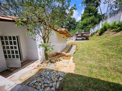 Casa de 5 alcobas en venta en El Poblado, Medellín, 413 m² · foto 12 de 20