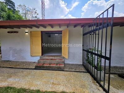 Casa de 5 alcobas en venta en El Poblado, Medellín, 413 m² · foto 14 de 20