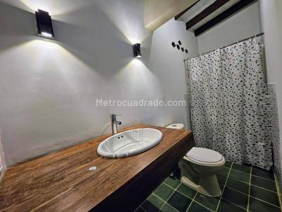 Casa de 5 alcobas en venta en El Poblado, Medellín, 413 m² · foto 20 de 20