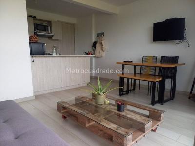 Apartamento de 2 alcobas en venta en San Antonio, Rionegro, 58 m² · foto 5 de 11