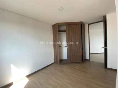 Apartamento de 2 alcobas en venta en San Antonio, Rionegro, 87 m² · foto 7 de 10
