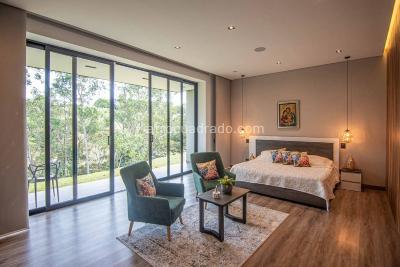 Casa de 4 alcobas en venta en San Antonio, Rionegro, 577 m² · foto 4 de 18