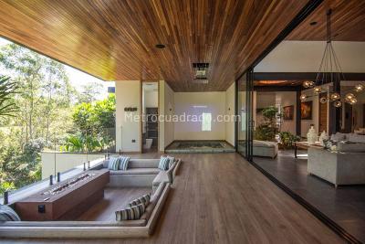 Casa de 4 alcobas en venta en San Antonio, Rionegro, 577 m² · foto 7 de 18