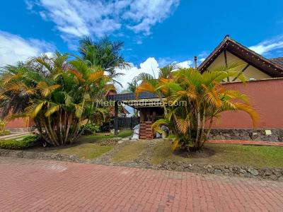 Casa de 5 alcobas en venta en Llano Grande, Rionegro, 350 m² · foto 2 de 20