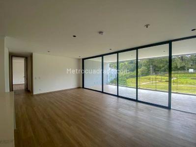 Apartamento de 2 alcobas en venta en Sajonia, Rionegro, 128 m² · foto 2 de 10