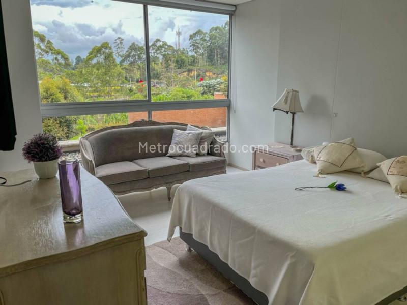 1BR Apartment in Aeropuerto (67 m²) - 4