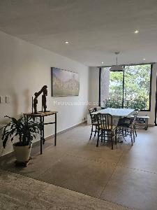 Apartamento de 3 alcobas en venta en El Poblado, Medellín, 207 m² · foto 2 de 20