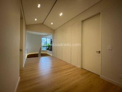 Apartamento de 3 alcobas en venta en El Poblado, Medellín, 320 m² · foto 12 de 20
