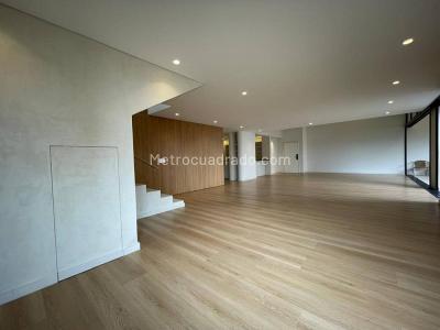 Apartamento de 3 alcobas en venta en El Poblado, Medellín, 320 m² · foto 19 de 20
