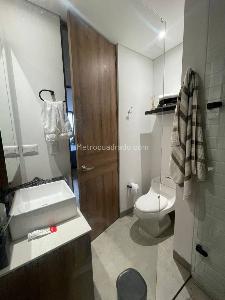 Apartamento de 2 alcobas en venta en El Poblado, Medellín, 88 m² · foto 10 de 13