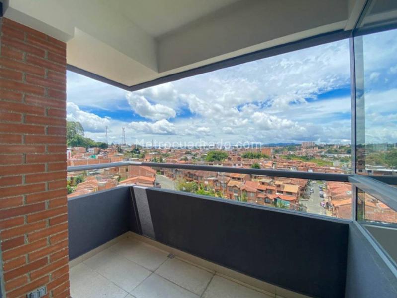 Apartamento en Arriendo, San Nicolas, Rionegro - 2