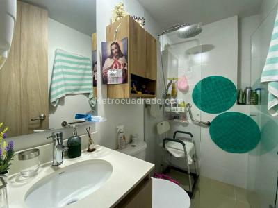 Apartamento de 2 alcobas en venta en Ojo De Agua, Rionegro, 64 m² · foto 3 de 6