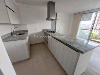 Apartamento de 3 alcobas en arriendo en Los Colegios, Rionegro, 73 m² · foto 4 de 11