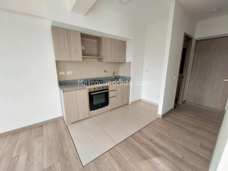 Apartamento en Arriendo, San Nicolas, Rionegro - 3