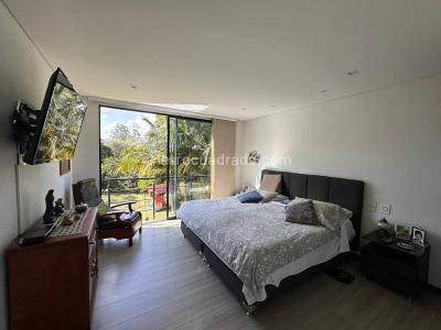 Casa de 3 alcobas en venta en Llano Grande, Rionegro, 352 m² · foto 14 de 17