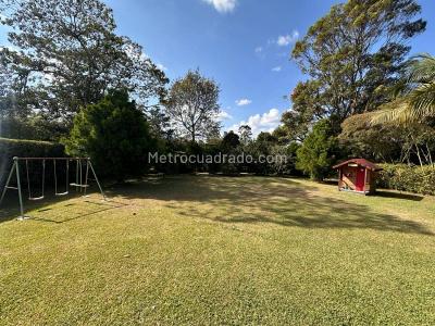 Casa de 3 alcobas en venta en Llano Grande, Rionegro, 352 m² · foto 15 de 17