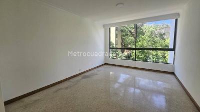 Apartamento en venta en El Poblado, Medellín · foto 6 de 12