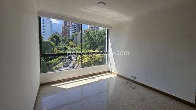 Apartamento en venta en El Poblado, Medellín · foto 10 de 12