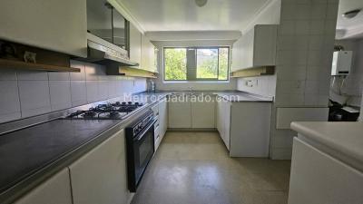 Apartamento en venta en El Poblado, Medellín · foto 11 de 12