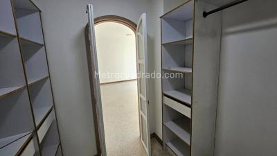Apartamento en venta en El Poblado, Medellín · foto 12 de 12