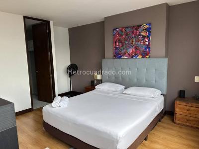 Apartamento de 1 alcoba en venta en El Poblado, Medellín, 64 m² · foto 7 de 8