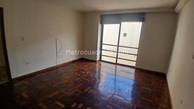 Casa de 5 alcobas en venta en La Castellana, Medellín, 600 m² · foto 5 de 18