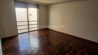 Casa de 5 alcobas en venta en La Castellana, Medellín, 600 m² · foto 9 de 18